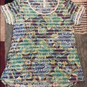 LuLaRoe Classic Tee